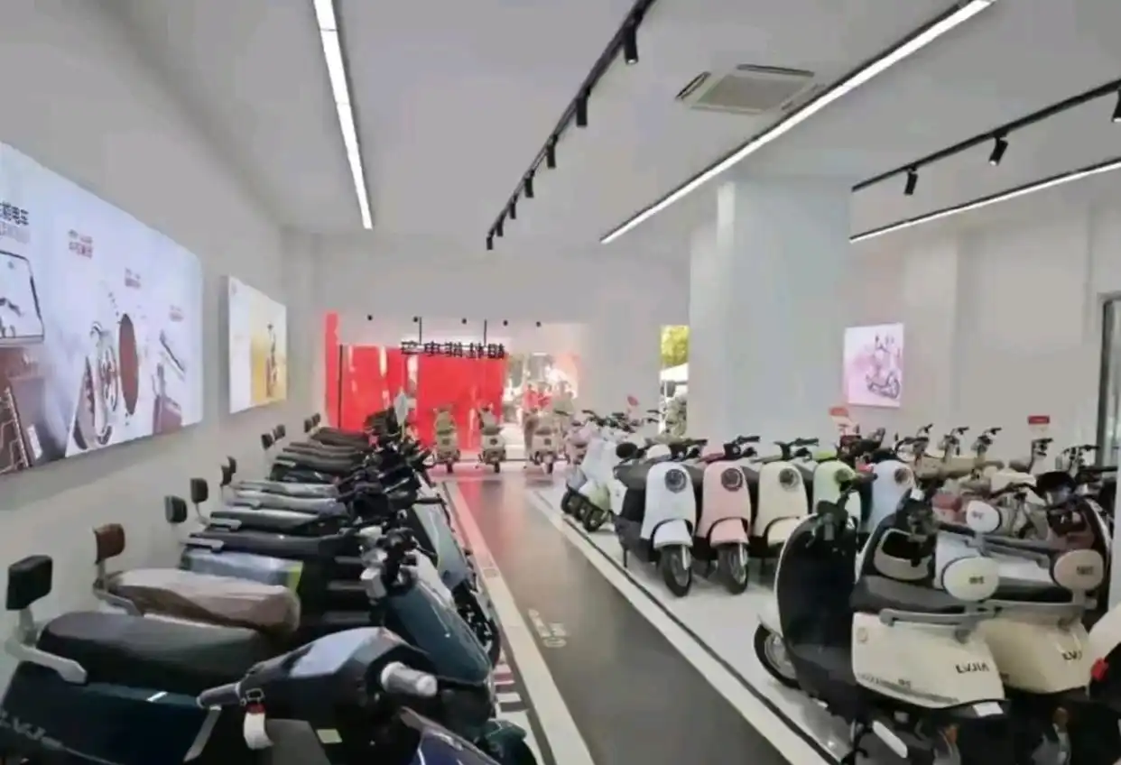 修电动车电池_电瓶修车_电池车维修